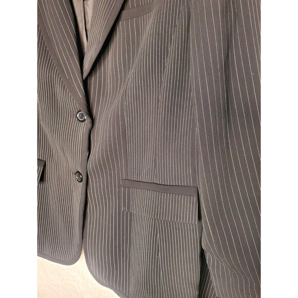 Kasper Suit Black With White Pin Stripe Size 14 - Picture 2 of 5